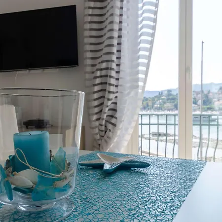 Apartament Mit Meerblick Und Privater Garage By Interhome