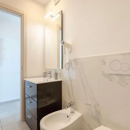 Apartment Mit Meerblick Und Privater Garage By Interhome *