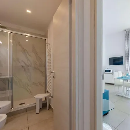 Apartment Mit Meerblick Und Privater Garage By Interhome